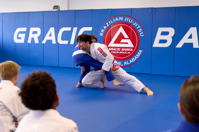 training bjj and self defense on class